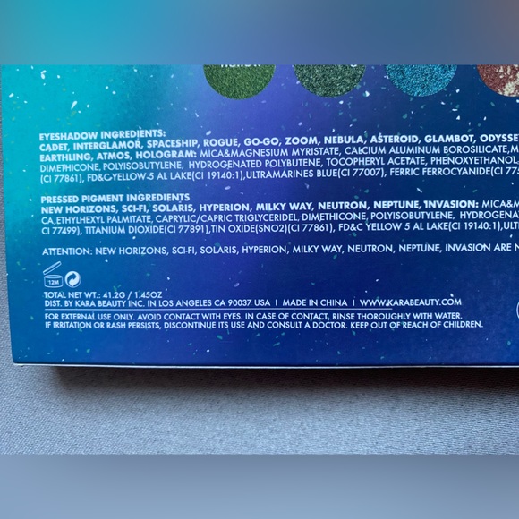 Kara Beauty | Stellar Starburst Eyeshadow Palette - Picture 4 of 10